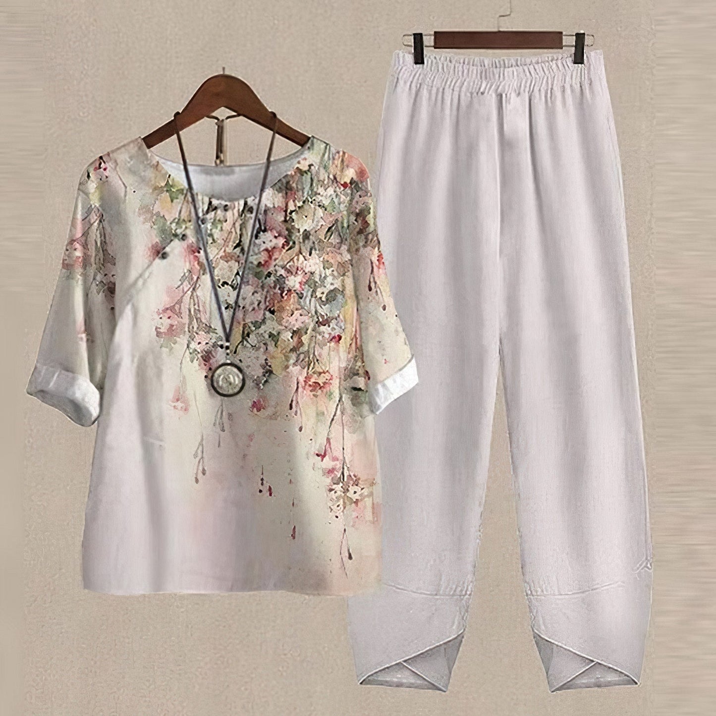 Women's Two-Piece Set – Loose Fit – Breathable Fabric – Short-Sleeve Top & Wide-Leg Pants