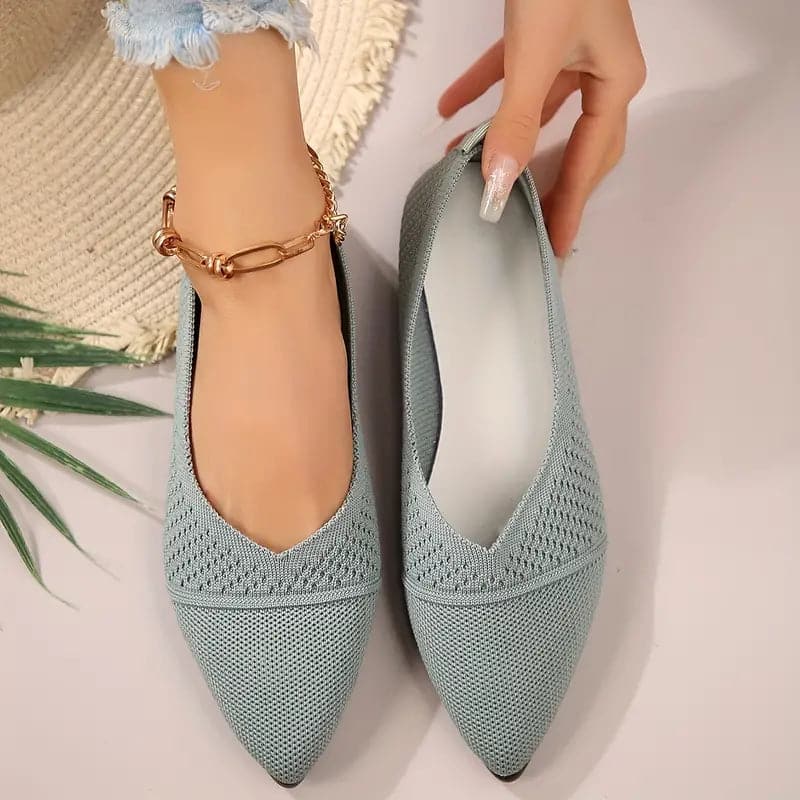 Women's ballet flats – Elegant pointed toe – Soft breathable knit – Easy slip-on