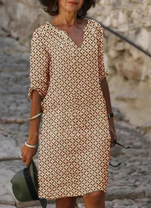 Women's Dress – Loose Fit – V-Neck – 3/4 Sleeves – Geometric Pattern