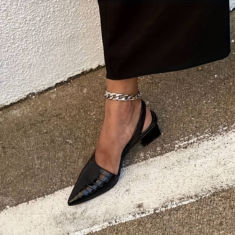 Women's slingback pumps – Medium block heel – Pointed toe – Elegant croc effect