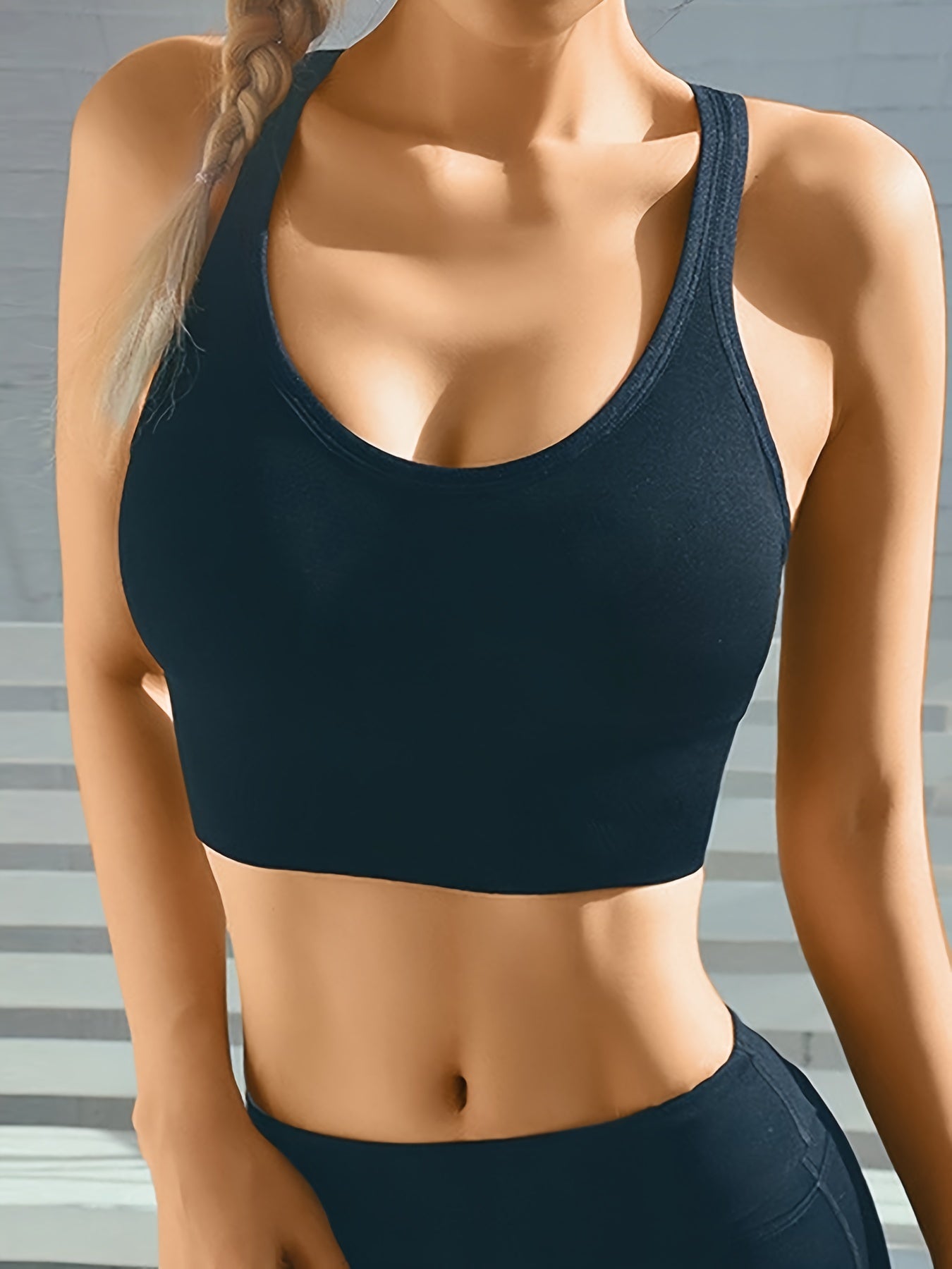 Women's sports bra – Medium support – Racerback – Breathable and stretchy fabric