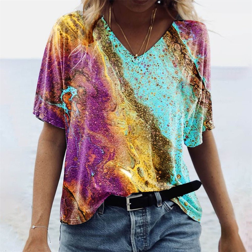Women's T-shirt – Relaxed fit – V-neck – Short sleeves – Boho print