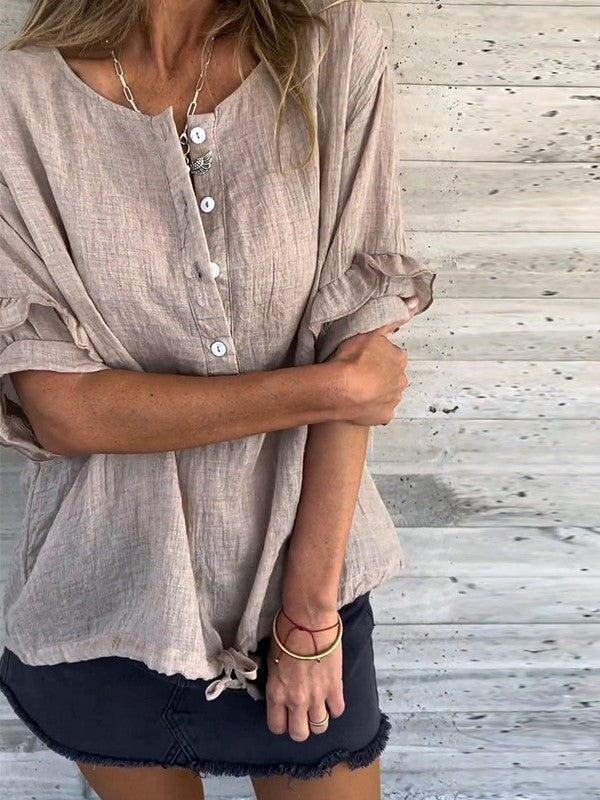 Women's blouse – Relaxed fit – Natural fibers – Ruffled sleeves – Adjustable hem