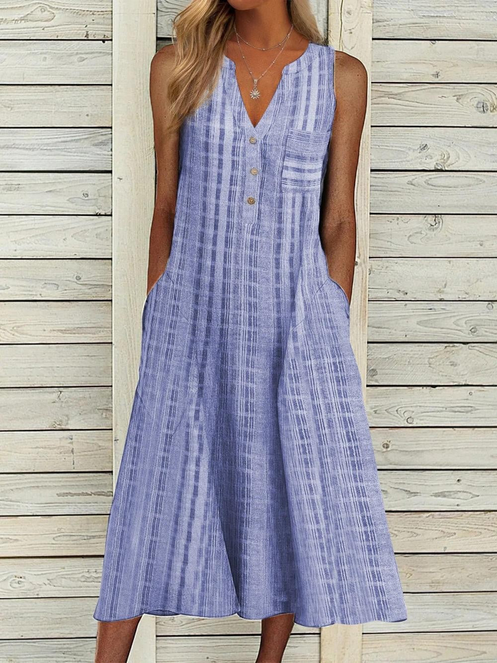 Women's sleeveless dress – Flowing cut – Breathable fabric – V-neck – Buttoned – Midi