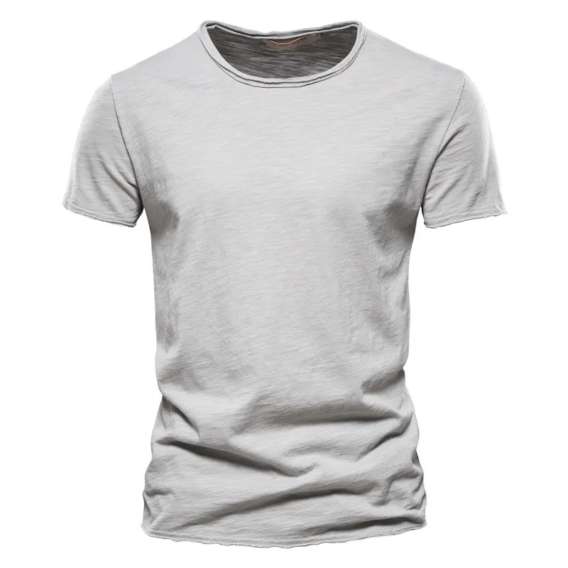 Men's T-shirt – Slim fit – Crew neck – Short sleeves – Breathable knit – Clean style