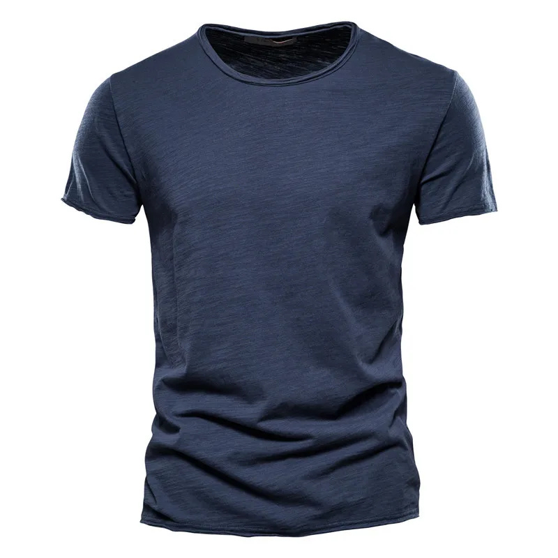 Men's T-shirt – Slim fit – Crew neck – Short sleeves – Breathable knit – Clean style