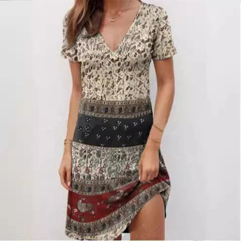 Women's dress – Loose fit – V neck – Short sleeves – Skirt with ruffles – Printed – Cotton