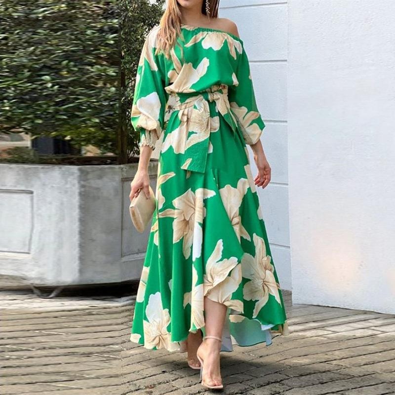 Women's long dress – Flowing cut – Puff sleeves – Asymmetric hem – Adjustable belt