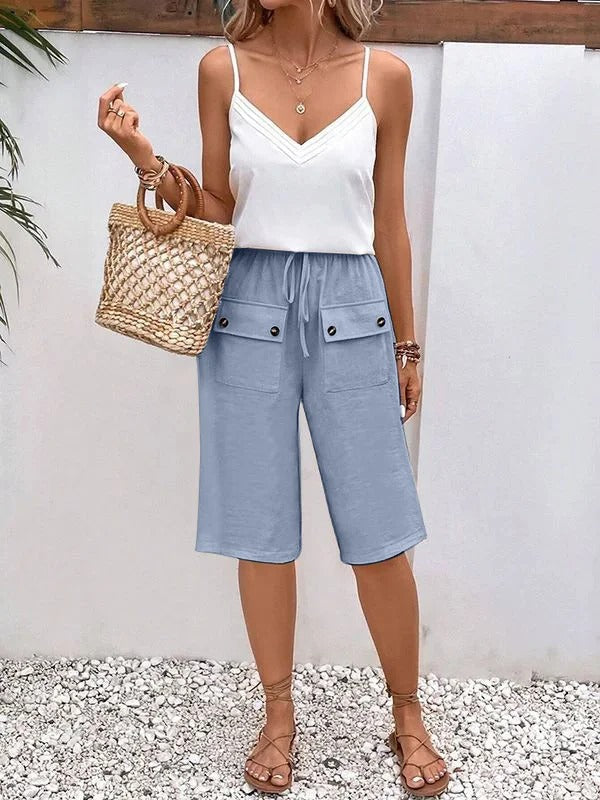 Women's mid-length pants – Relaxed fit – Elastic waistband – Breathable fabric – Buttoned pockets
