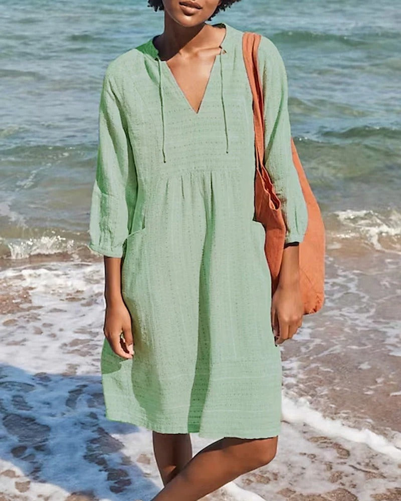 Women's resort dress – Relaxed fit – Breathable fabric – Three-quarter sleeves