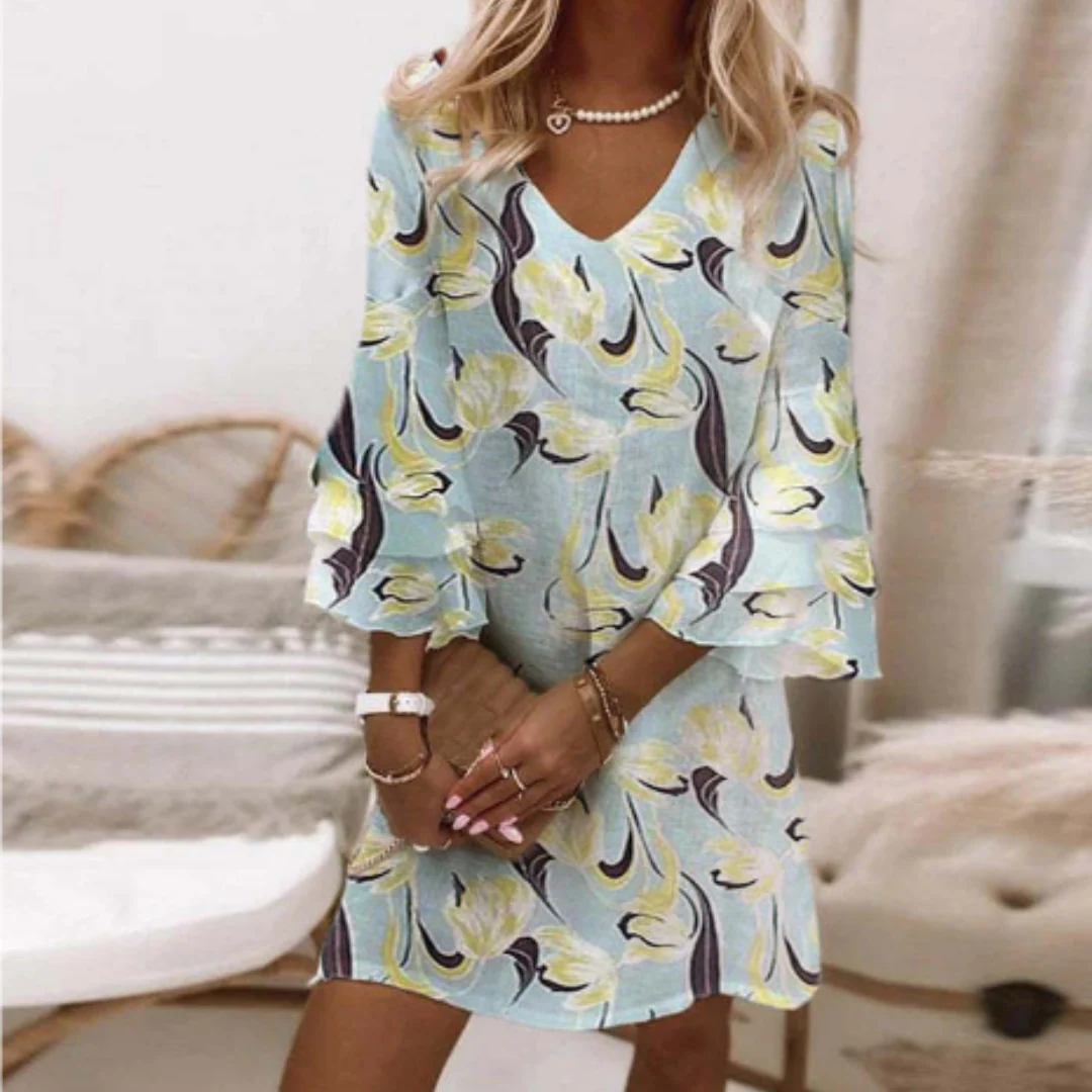 Women's short dress – Loose fit – Breathable fabric – V-neck – 3/4 sleeves