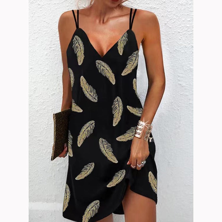 Women's Dress – Slim Fit – Seamless V-Neck – Heart Print – Mini