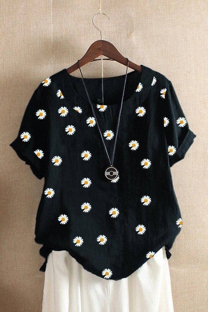 Women's T-shirt – Relaxed fit – Daisy floral print – Short sleeves – Breathable fabric