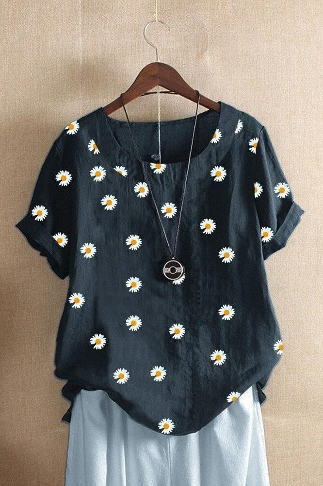 Women's T-shirt – Relaxed fit – Daisy floral print – Short sleeves – Breathable fabric