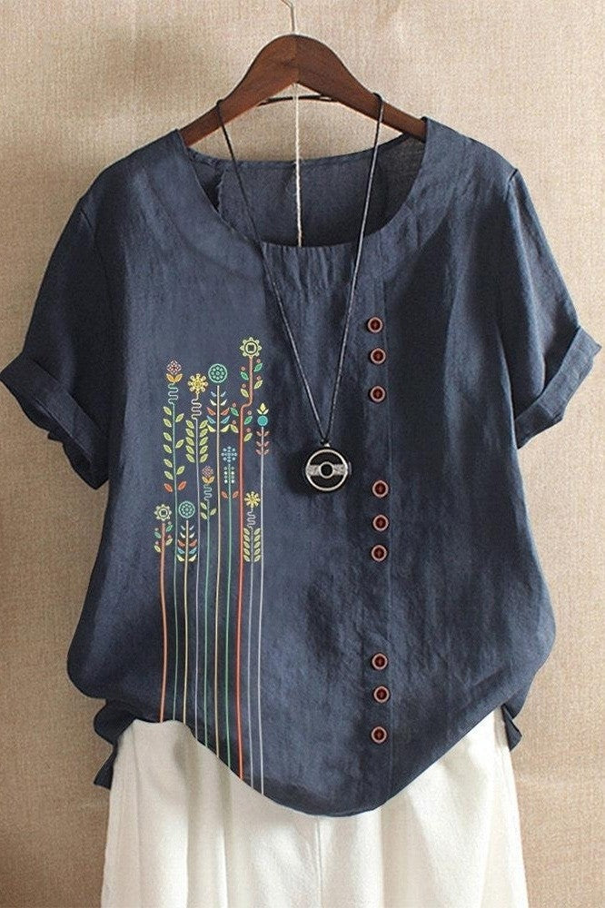 Women's T-shirt – Relaxed fit – Asymmetrical hem – Decorative buttons – Breathable fabric