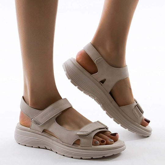 Women's sandals – Open toe – Adjustable straps – Comfort sole – Closed heel