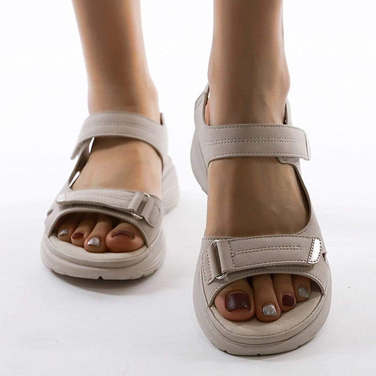 Women's sandals – Open toe – Adjustable straps – Comfort sole – Closed heel