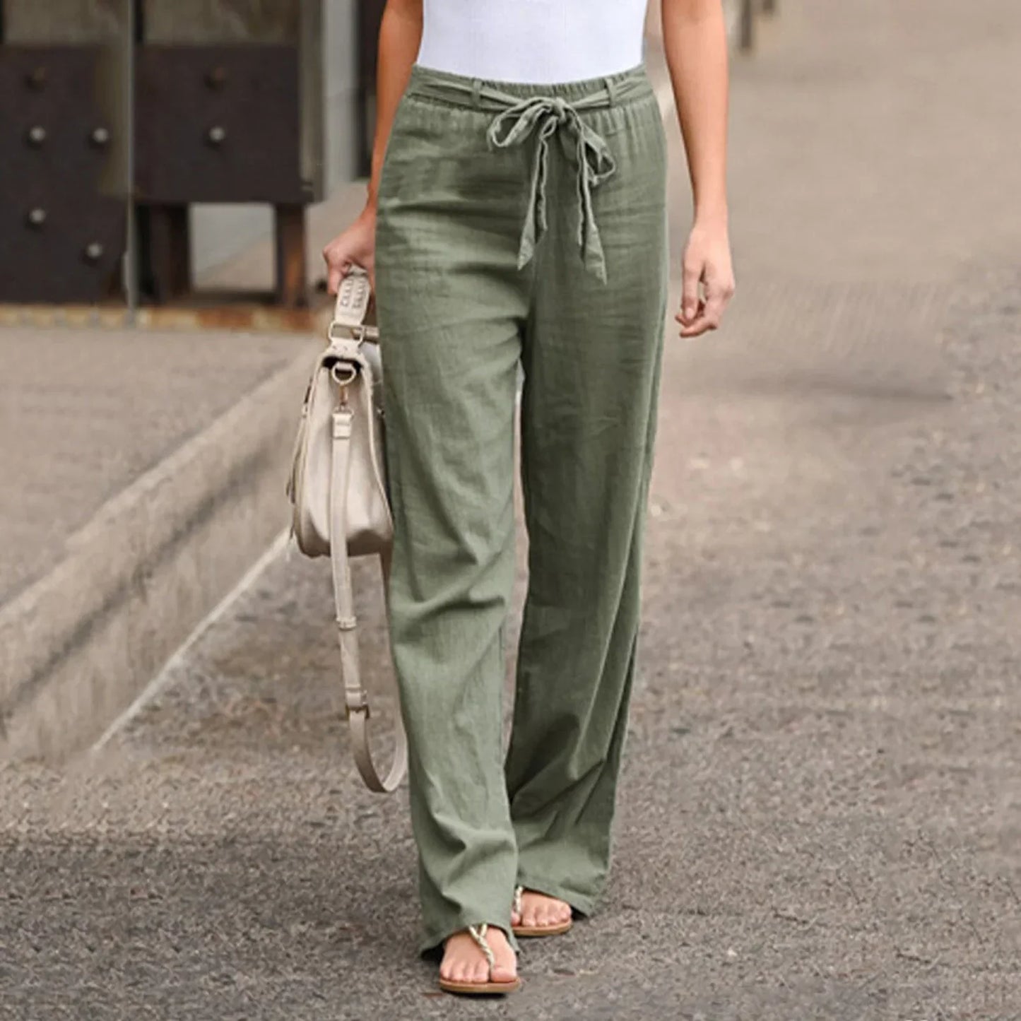 Women's pants – Wide cut – High waist – Breathable fabric – Tied belt