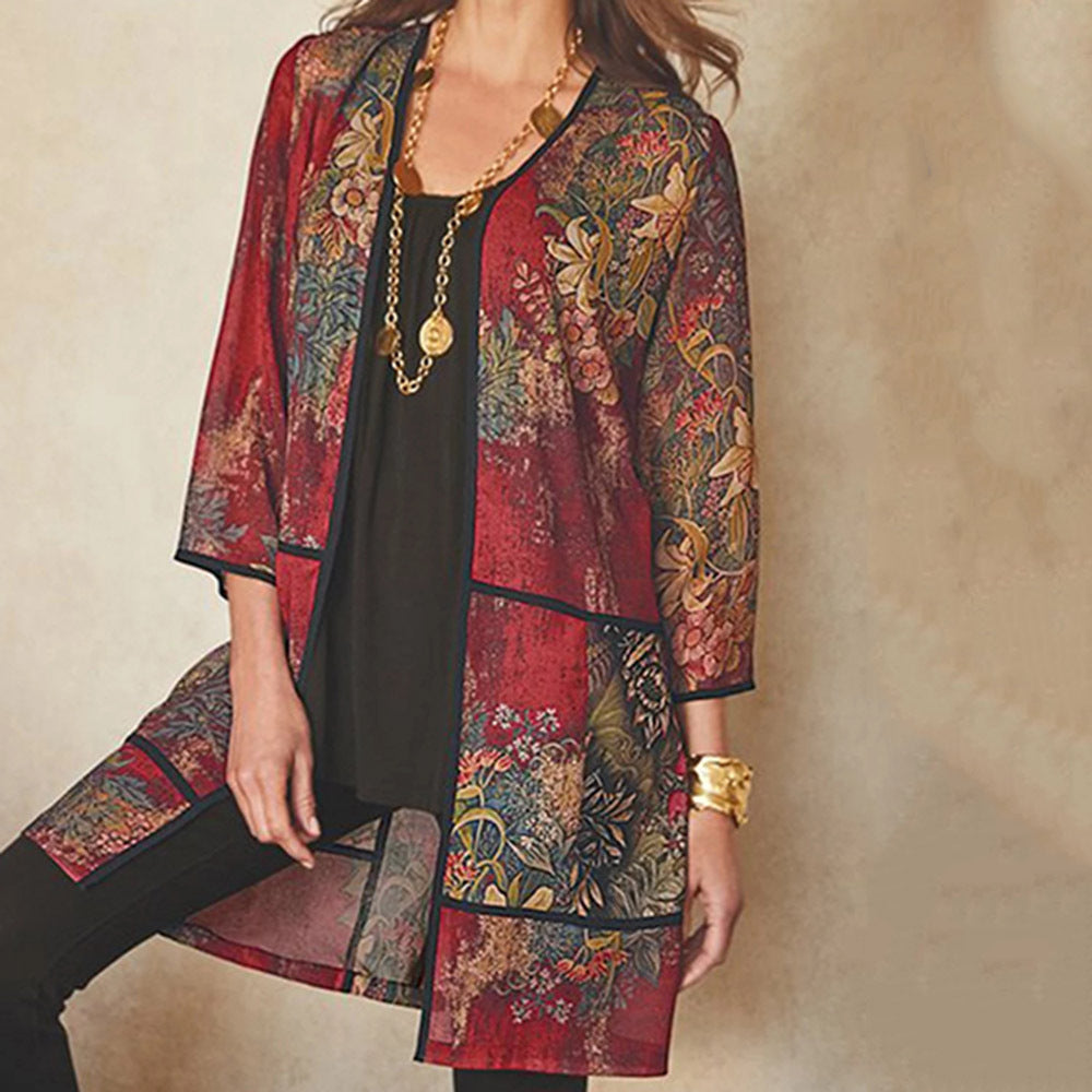 Women's tunic blouse – Loose fit – Lightweight and breathable fabric – 3/4 sleeves – Elegant print