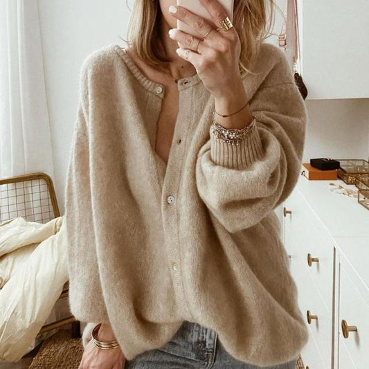 Gilet Femme – Coupe Oversize – Maille Douce – Boutonné – Poignets Côtelés