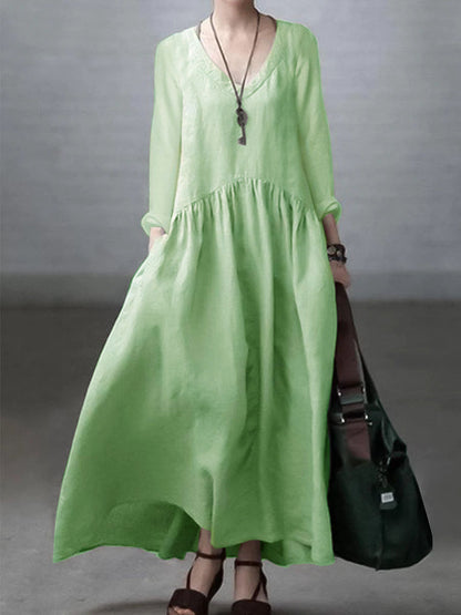 Women's long dress – Natural fibers – Loose fit – V-neck – Long sleeves