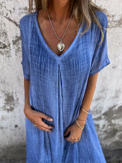 Women's dress – Relaxed fit – Breathable fabric – V-neck – Flowing short sleeves