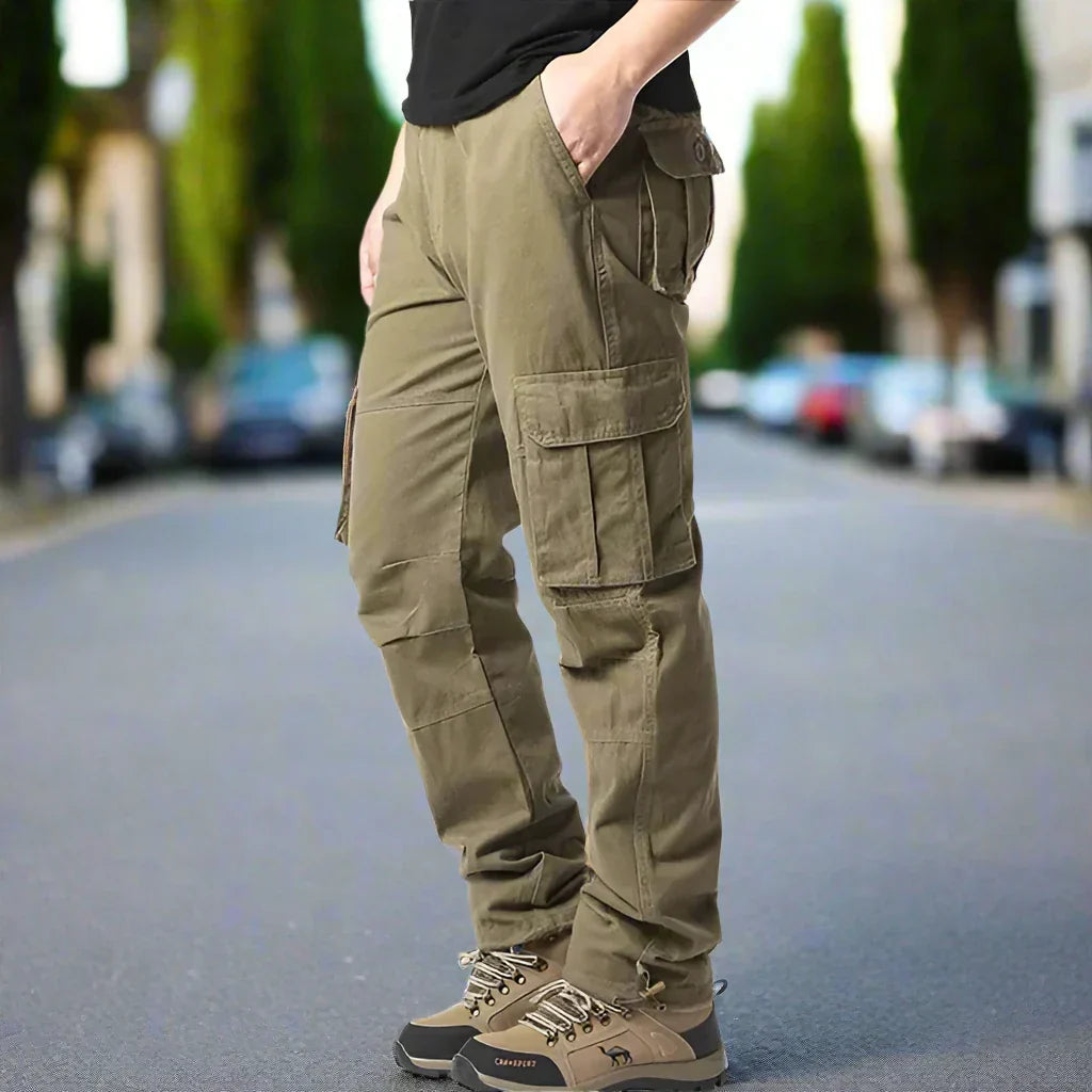 Men's cargo pants – Relaxed fit – Natural fibers – Functional pockets – Full length