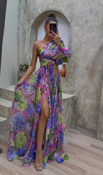 Robe longue femme – Epaule unique – Fente haute – Imprimé fleuri – Tissu fluide