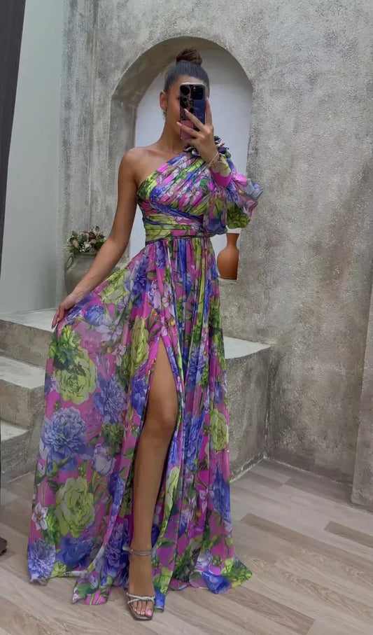 Robe longue femme – Epaule unique – Fente haute – Imprimé fleuri – Tissu fluide
