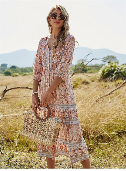 Women's midi dress – Relaxed fit – V-neck – Floral print – Breathable fabric