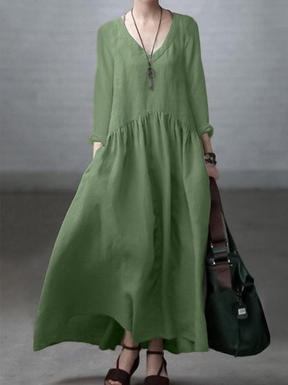 Women's long dress – Natural fibers – Loose fit – V-neck – Long sleeves