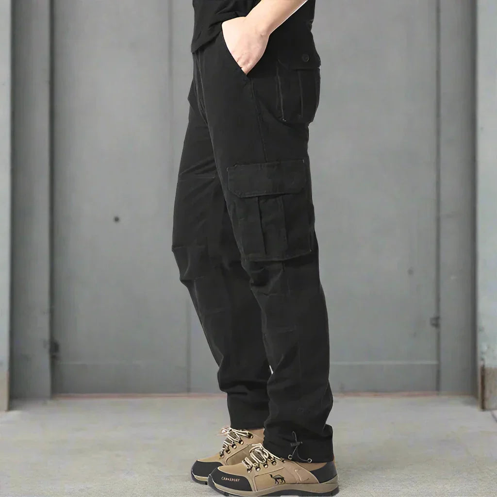 Men's cargo pants – Relaxed fit – Natural fibers – Functional pockets – Full length