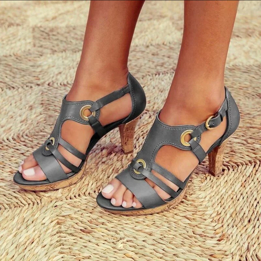Women's sandals – Stable block heel – Adjustable strap – Elegant metallic details