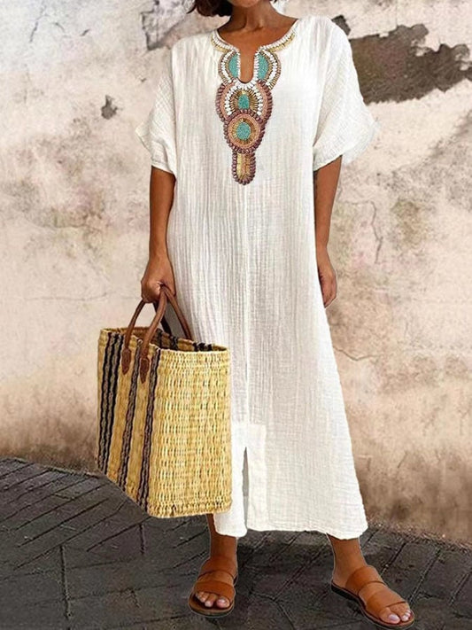 Women's caftan dress – Loose fit – Breathable fabric – Hand-embroidered neckline