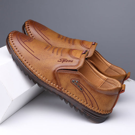 Men's moccasin shoes – Slip-on – Smooth finish – Lightweight comfort sole