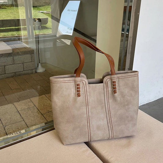 Women's tote bag – Structured silhouette – Soft textured feel – Reinforced handles