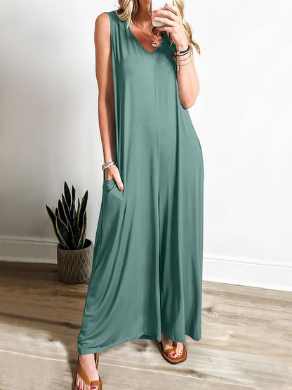 Women's long dress – Flowing fit – Sleeveless – V-neck – Side pockets