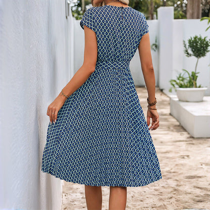 Women's midi dress – Relaxed fit – Tie belt – Short sleeves – Graphic pattern