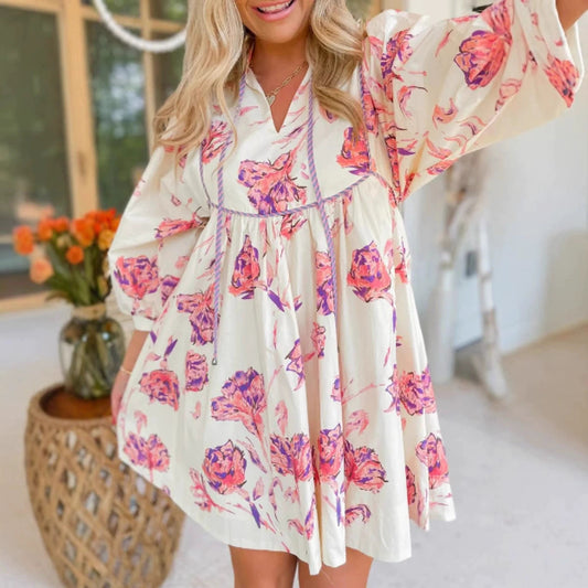 Women's dress – Flowing cut – Floral print – Long sleeves – V-neck – Breathable fabric