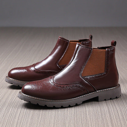 Men's Chelsea boots – Shiny – Brogue detail – Slip-on fit – Ankle