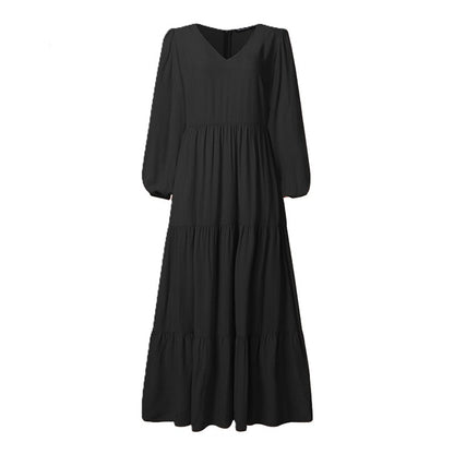 Versatile bohemian dress with long sleeves and ruffles