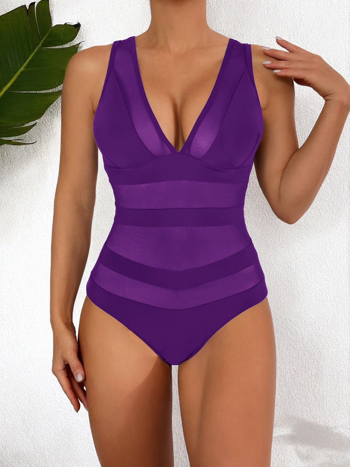 Women's one-piece swimsuit – Plunging neckline – Mesh insert – Fitted cut