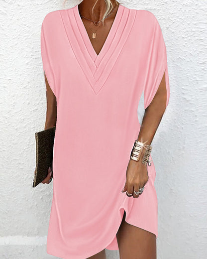 Mini dress for women – Flowy cut – V-neck – Short sleeves – Breathable ruched fabric