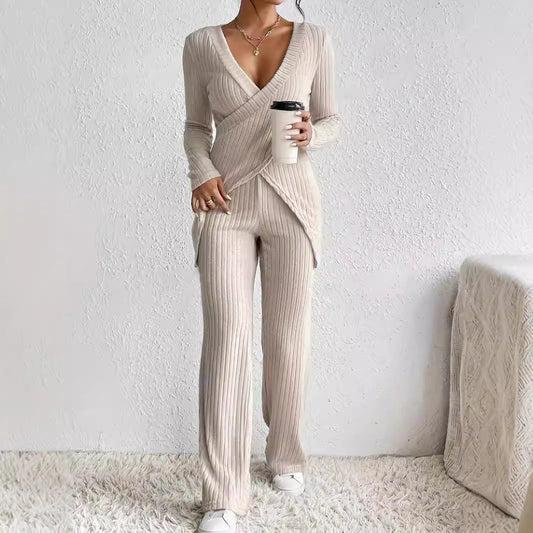 Ensemble Femme – Maille Côtelée – Haut Cache-Cœur Manches Longues – Pantalon Droit