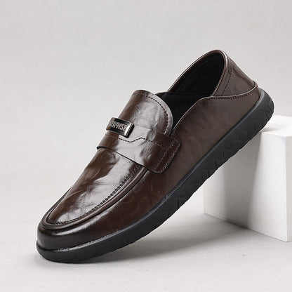 Men's loafers – Sleek design – Slip-resistant sole – Elegant decorative strap