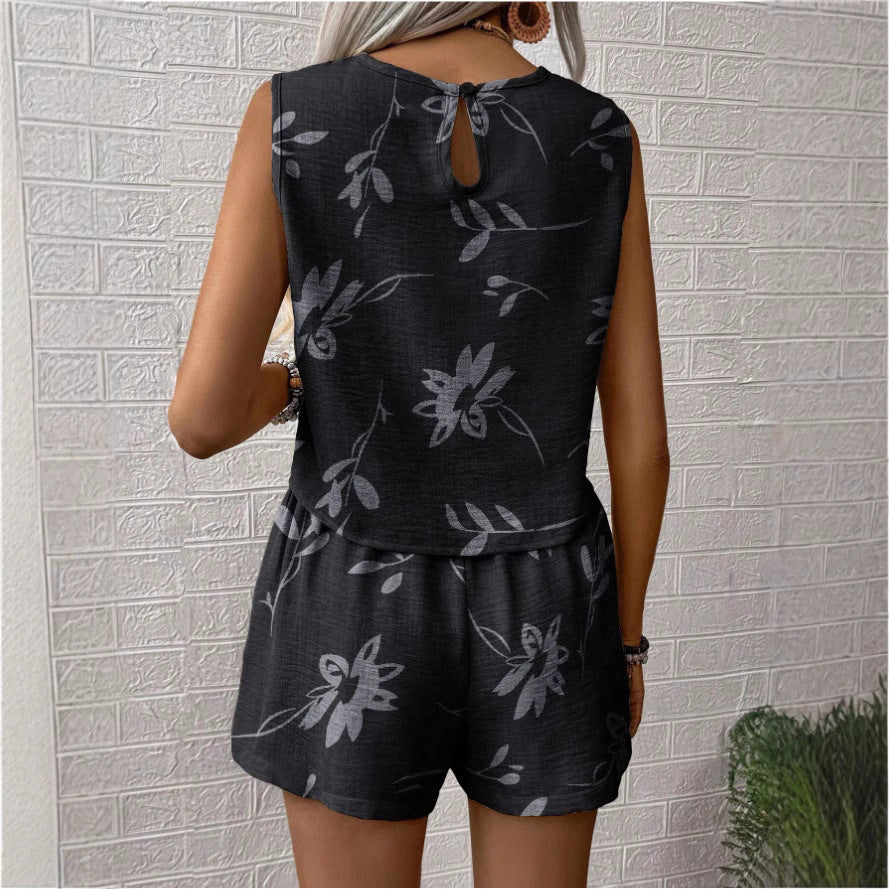 Women's Two-Piece Set – Relaxed Fit – Sleeveless – Breathable Floral Fabric