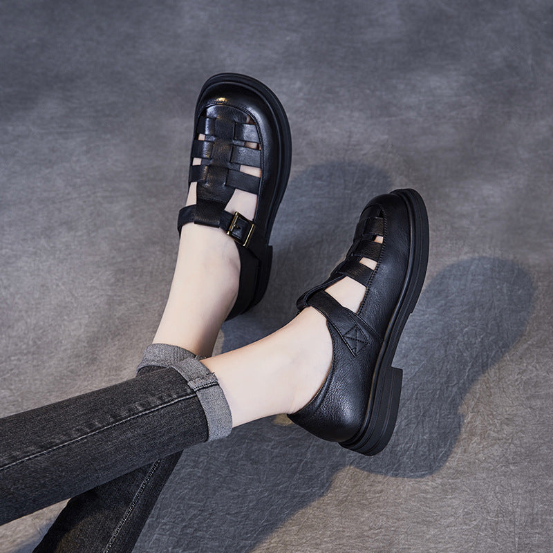 Women's flat sandals – Roman style – Cut-out design with buckle strap