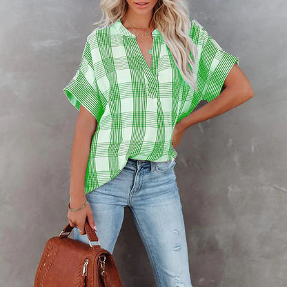 Women's blouse – Loose fit – Checkered pattern – Short sleeves – Lightweight cotton fabric