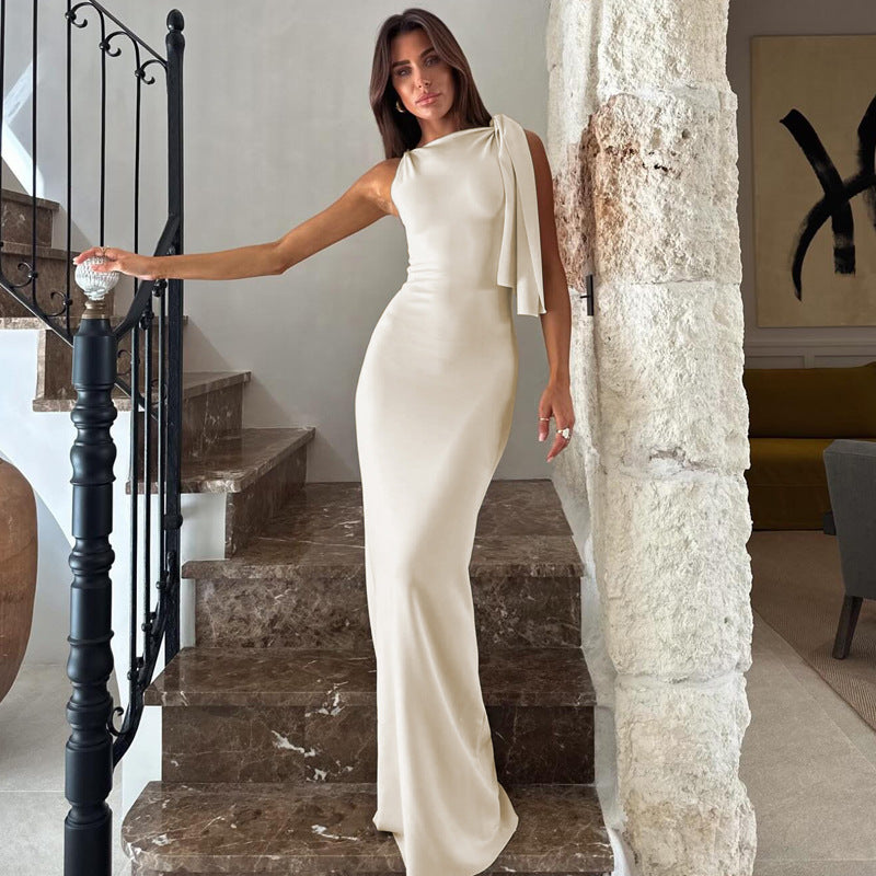 Women's Dress – One-Shoulder – Fitted Cut – Maxi Length – Luxurious Elegant Fabric
