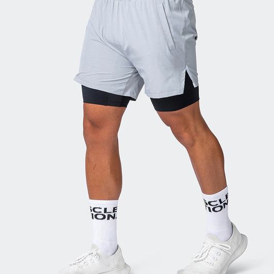 Men's sports shorts – Slim fit – Double layer – Breathable fabric – Elastic waistband